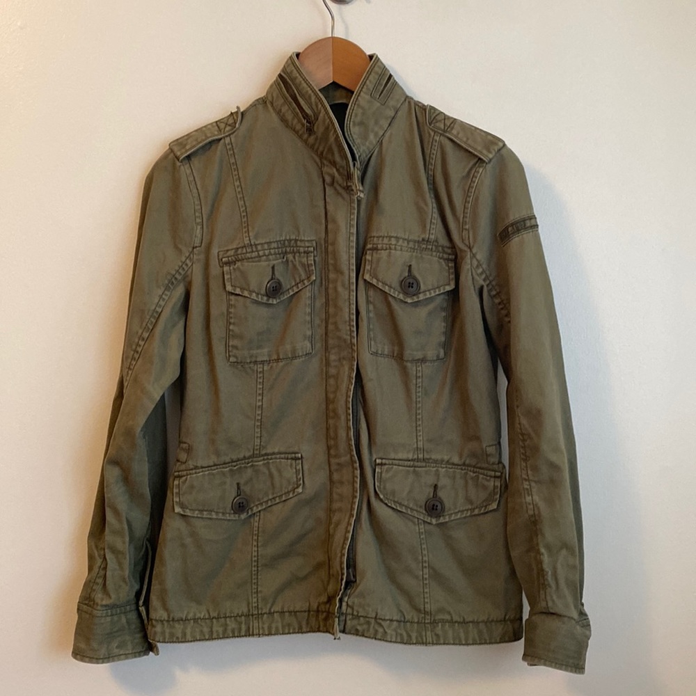 Gently Worn Women’s Size Small Abercrombie&Fitch Green Zip Up Jacket